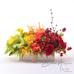 「G花店提供的精美花籃與枱花，讓重要場合更顯祝賀與喜悅，適合各種用場！」