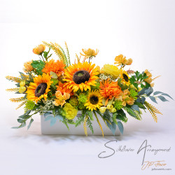 The simulated sunflower pot decoration is lifelike and absolutely eye-catching! SF441